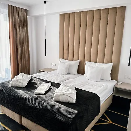 Posh & 4* Miedzywodzie