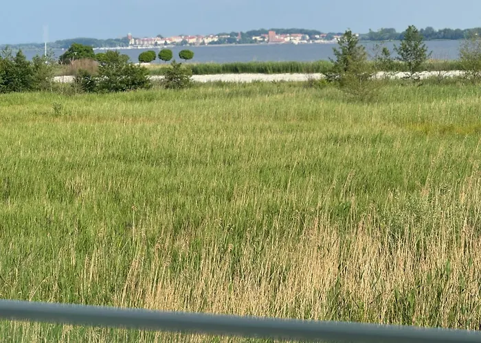 Posh & Bed & Breakfast 4*