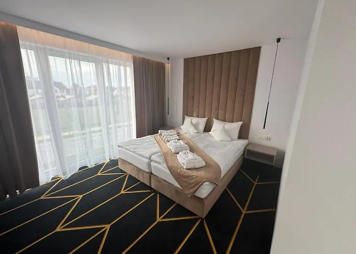 Bed & Breakfast Posh & 4*