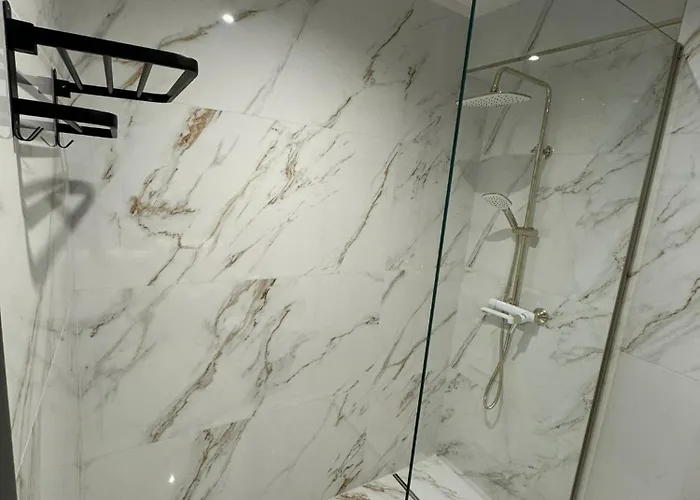 Posh & Мендзыводзе