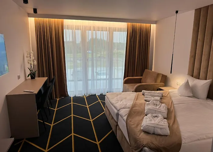 Bed & Breakfast Posh & 4*