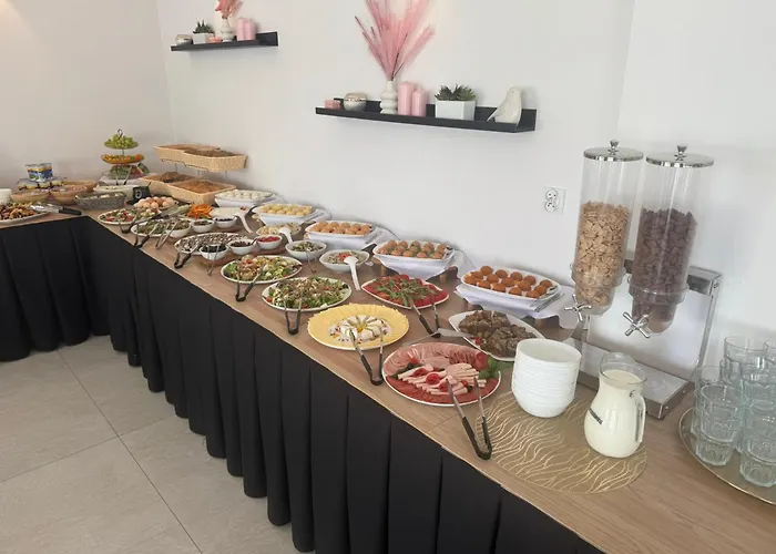 Bed & Breakfast Posh & Międzywodzie